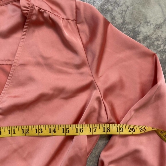 J Crew V-neck button detail peplum top Pink Salmon Womens size 6 Style AC668 - Picture 6 of 12